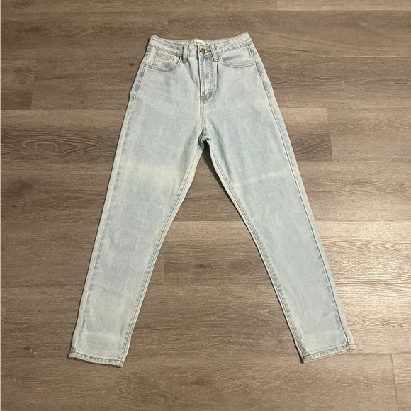 Princess Polly Pants - Princess Polly Bella mom jeans size 2